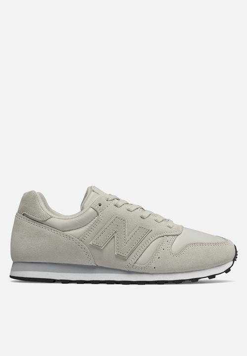 Superbalist new balance deals