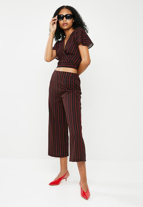 Superbalist - Knit wrap top - black & red 