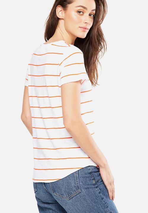 Cotton On - Crew T-shirt - white & coral