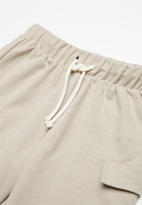 Superbalist - Draw cord utility shorts - beige 