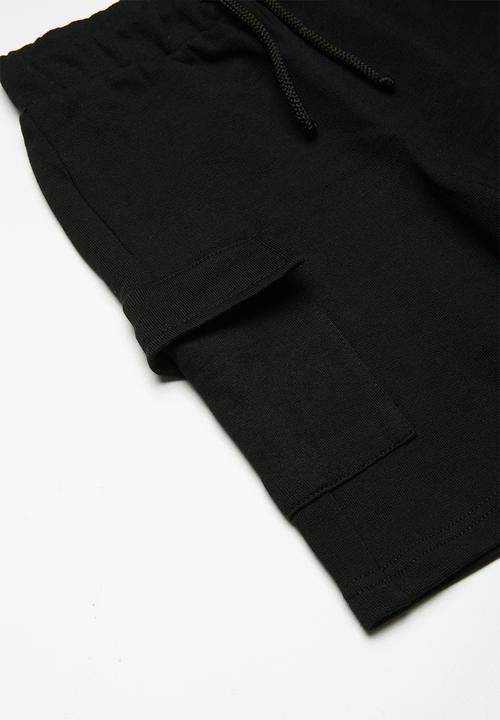 Superbalist - Draw cord utility shorts - black