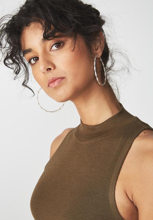Cotton On - Sleeveless mock neck tank - brown