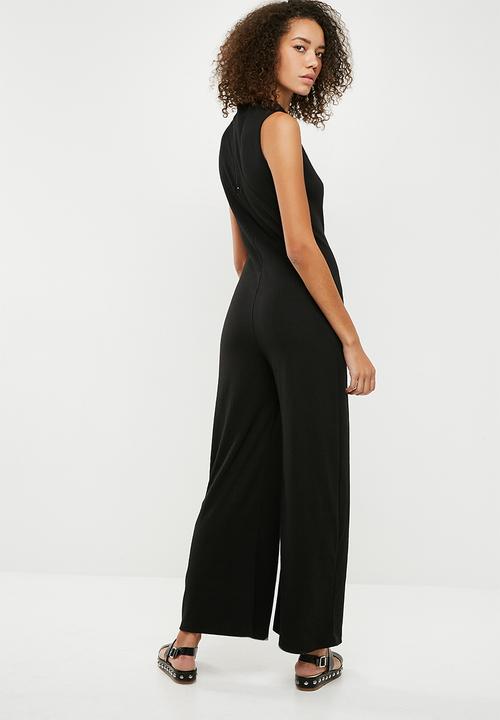 Missguided - High neck sleeveless jumpsuit - black 