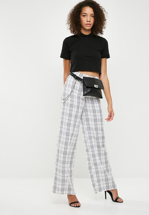 Missguided - Check print chain wide leg trousers - white & black 