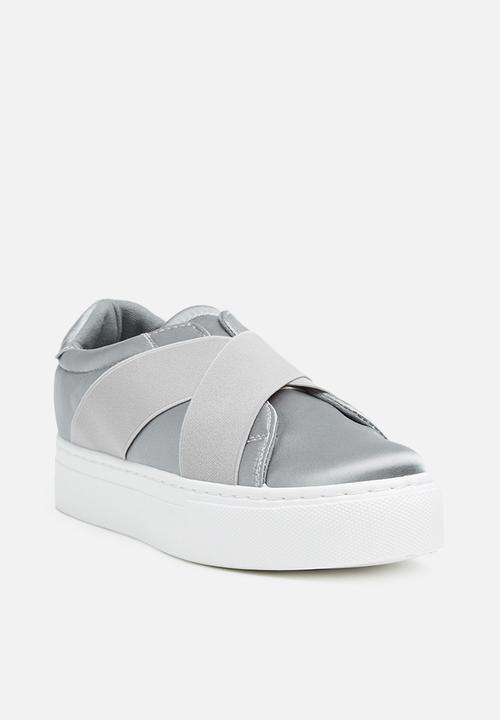 Missguided - Cross strap elastic flatform trainer - grey 