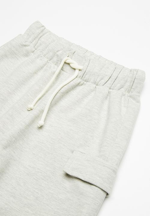 Superbalist - Draw cord utility shorts - stone grey