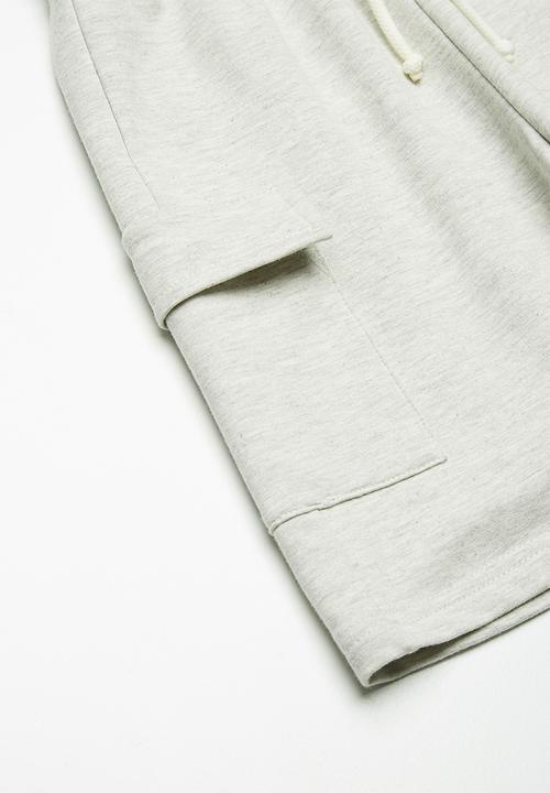Superbalist - Draw cord utility shorts - stone grey