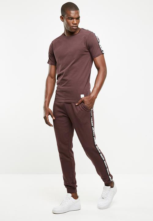 Only & Sons - Milton tape tee - burgundy