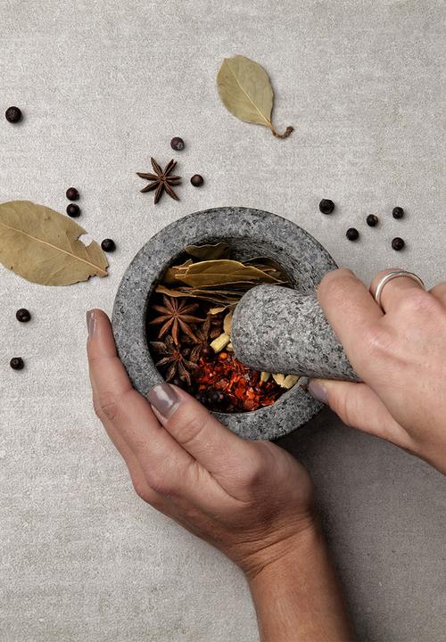 Humble & Mash - Granite pestle & mortar - grey