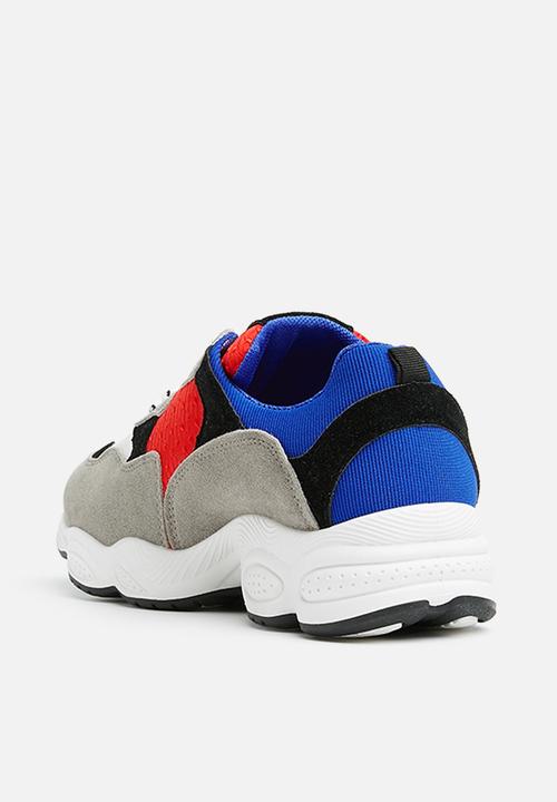 Missguided - Chunky sole colour block trainer - blue