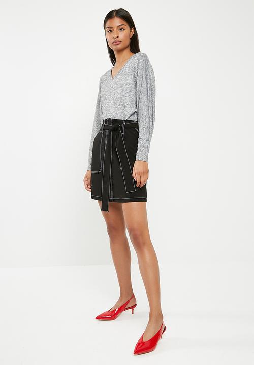 Superbalist - Cut and sew twofer bodysuit - grey 