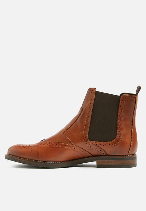 Superbalist - Brogue leather chelsea - tan