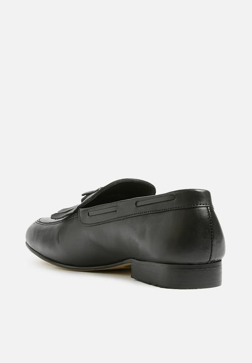 Superbalist - Fringe leather loafer - black