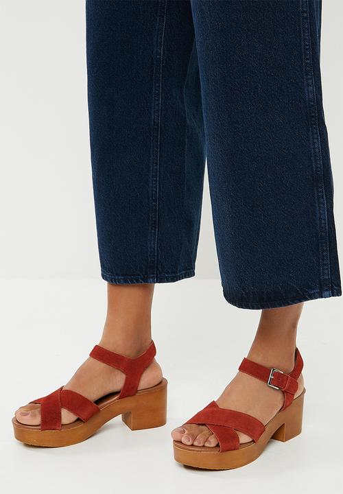 Steve Madden - Forum - brown