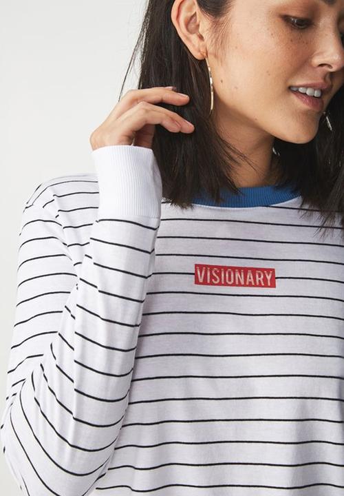 Cotton On - Tbar Tammy chopped graphic long sleeve tee - black & white 