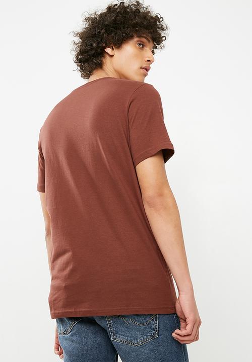 Cotton On - Essential crew tee - brown 