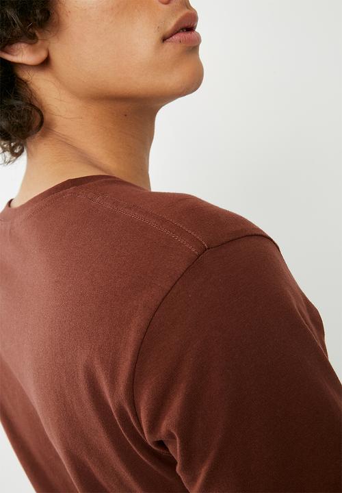 Cotton On - Essential v-neck tee - brown 
