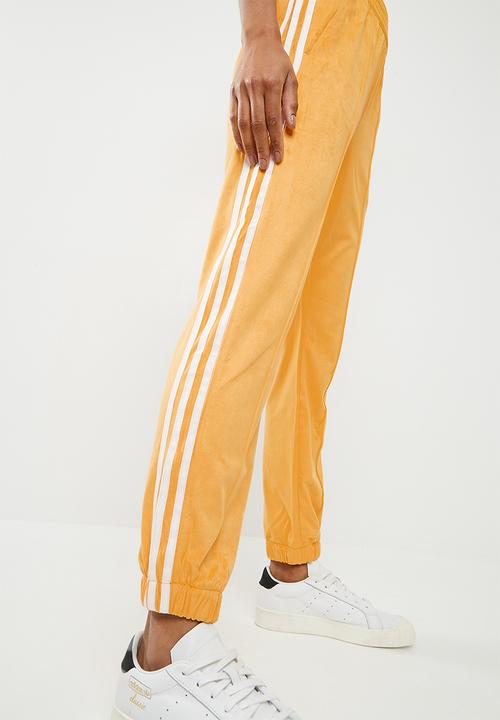 adidas Originals - Regular TP cuffed pants - orange 