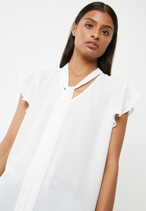 Superbalist - Ruffle sleeve key hole blouse - white