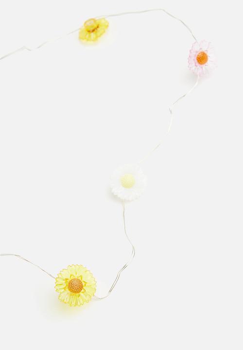Typo - 3m novelty twinkle lights - daisy