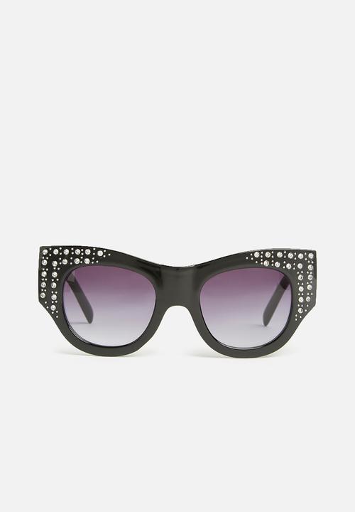 Missguided - Embellished thick cat eye sunglasses - black