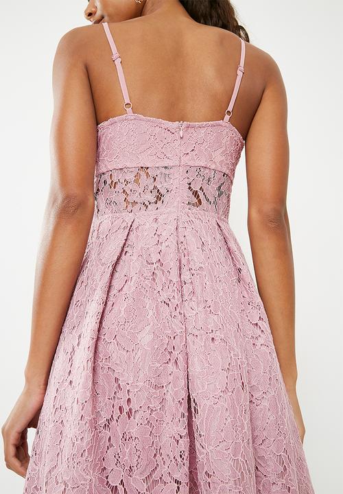 Missguided - Lace strappy midi skater dress - pink