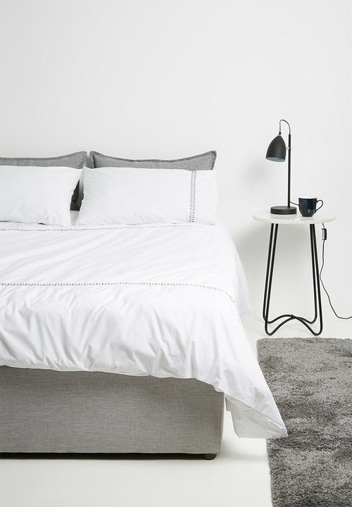 Sheraton Textiles - Elfin embroidered duvet cover set - white & grey