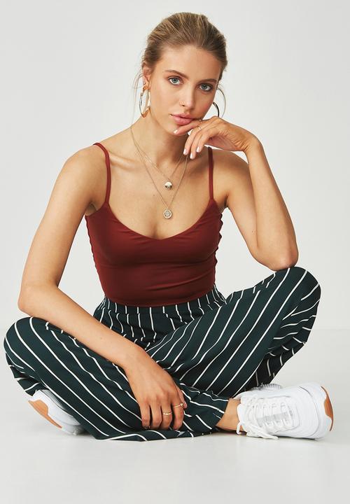 Supré  - Luxe crop cami - rust