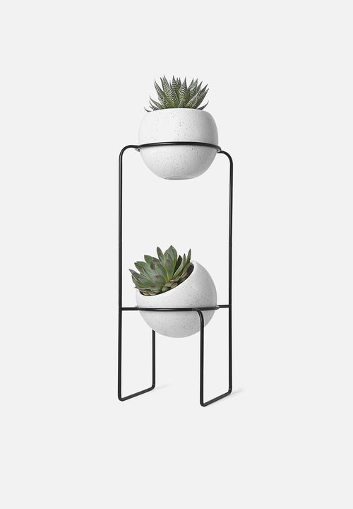 Umbra - Nesta tiered planter - black & white