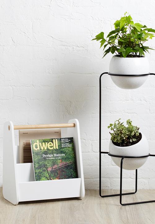 Umbra - Nesta tiered planter - black & white