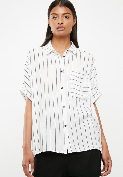 Superbalist - Drop shoulder boxy shirt - white & black
