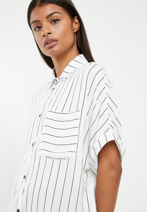Superbalist - Drop shoulder boxy shirt - white & black