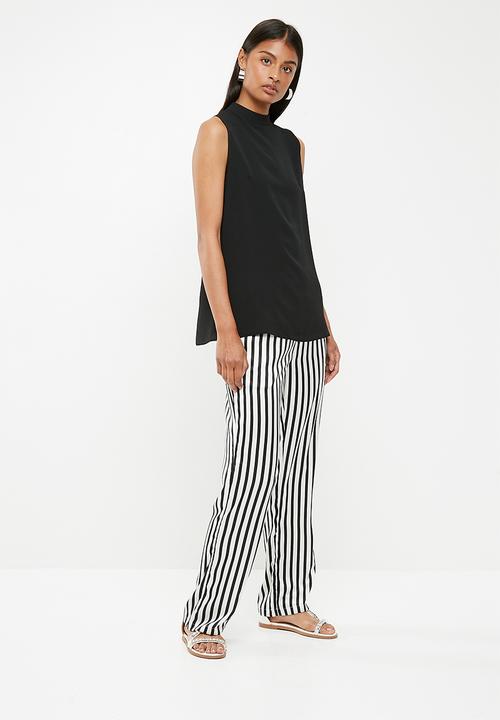 Superbalist - Turtle neck blouse with wrap back - black