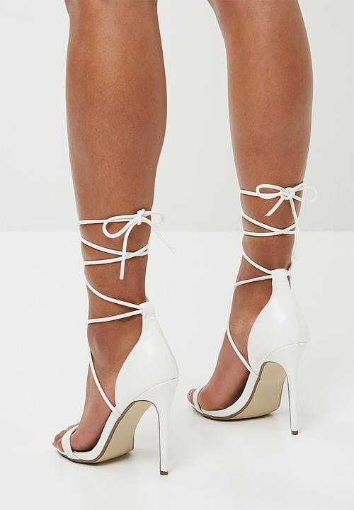 Missguided - Lace up barely there - white
