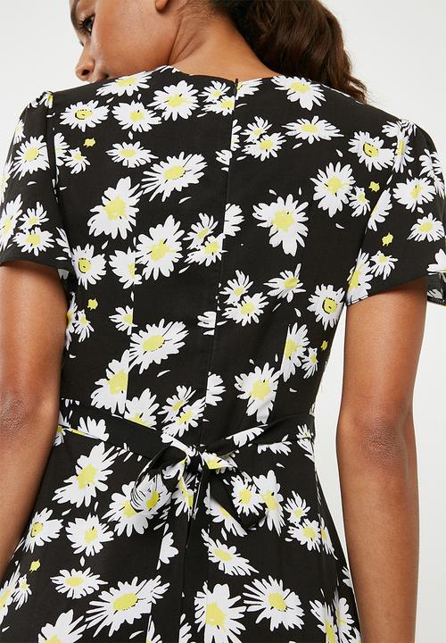 Superbalist - Short tea dress with keyhole - multi 