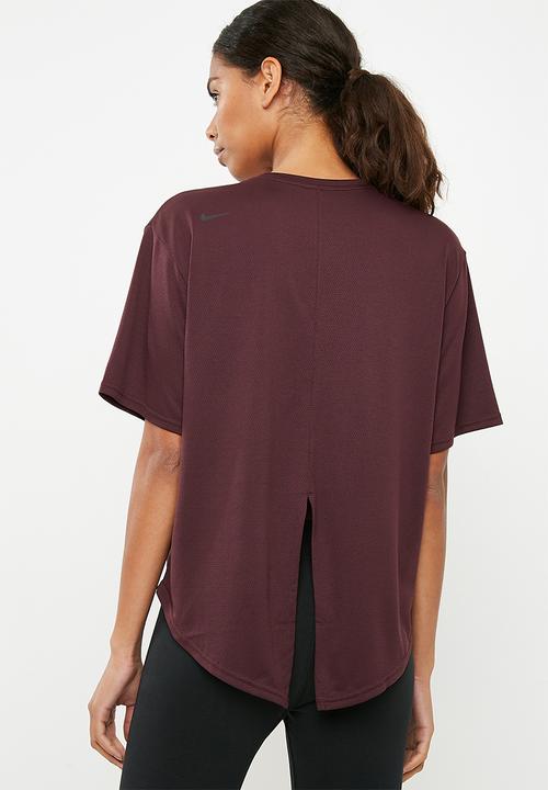 Nike - Dry tee - burgundy