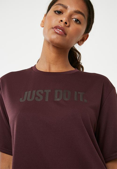 Nike - Dry tee - burgundy