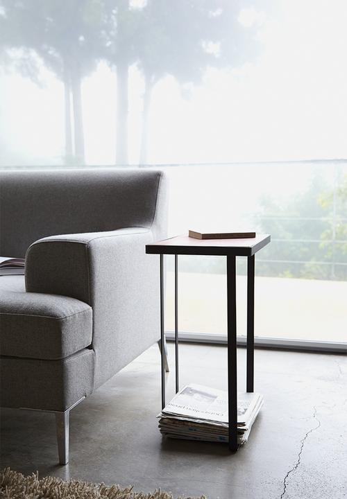 Yamazaki - Tower magazine rack with table - black