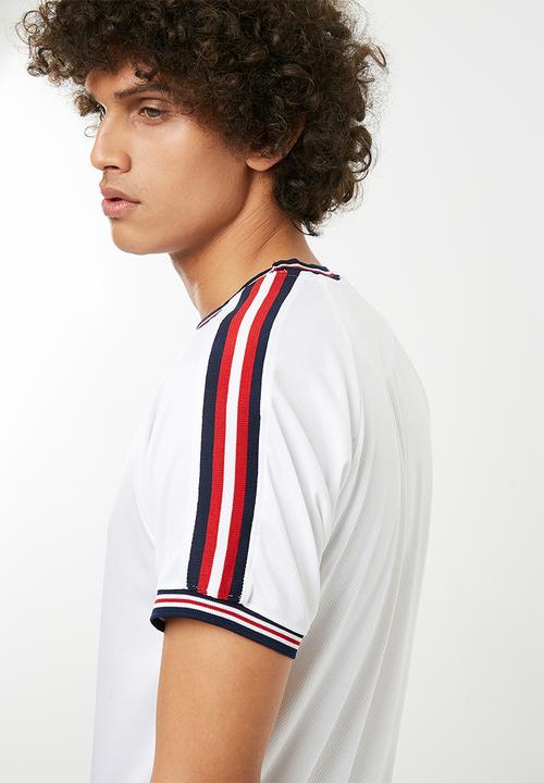 Bellfield - Retro sports tee - white 