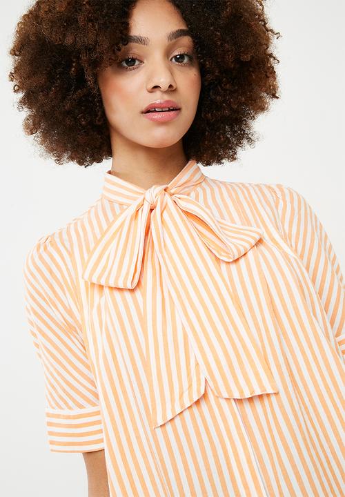 Vero Moda - Nicole 2/4 tie shirt - mulit