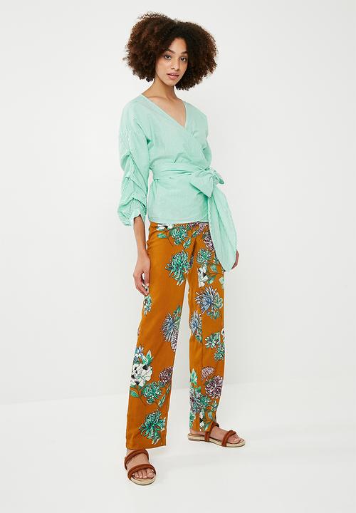 ONLY - Nicole wrap top - white & green