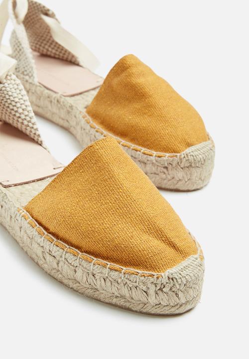 Espadril - Espadrille - mustard 