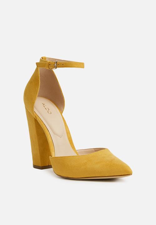 mustard heels