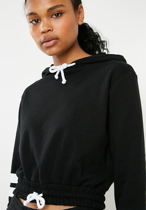 Superbalist - Cropped drawstring hoodie - black