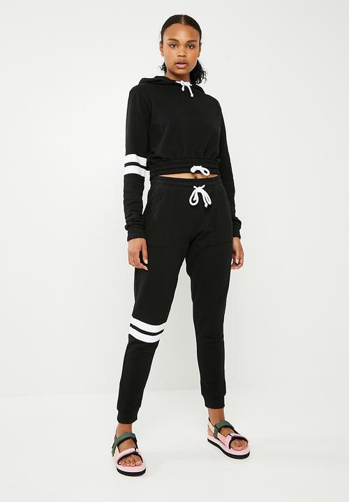 Superbalist - Cropped drawstring hoodie - black