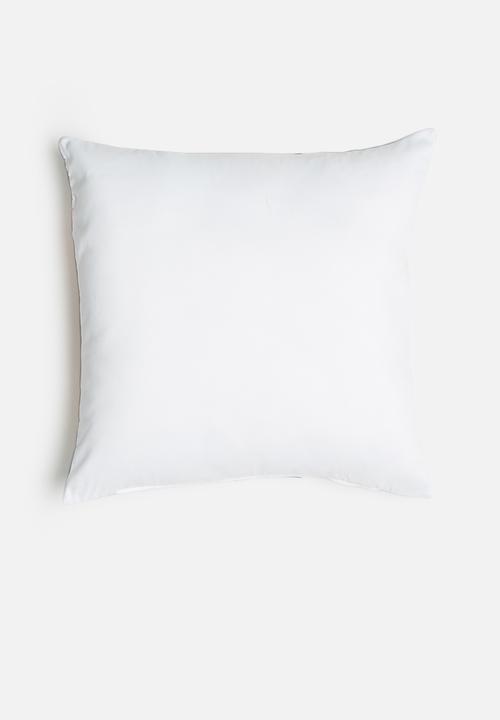 Grey Gardens - Coral cushion cover - pastel multi