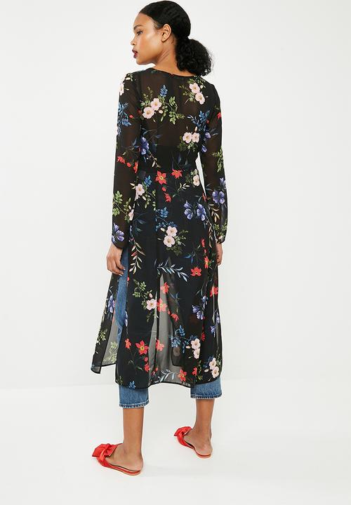 Superbalist - Slit detail maxi blouse - black 