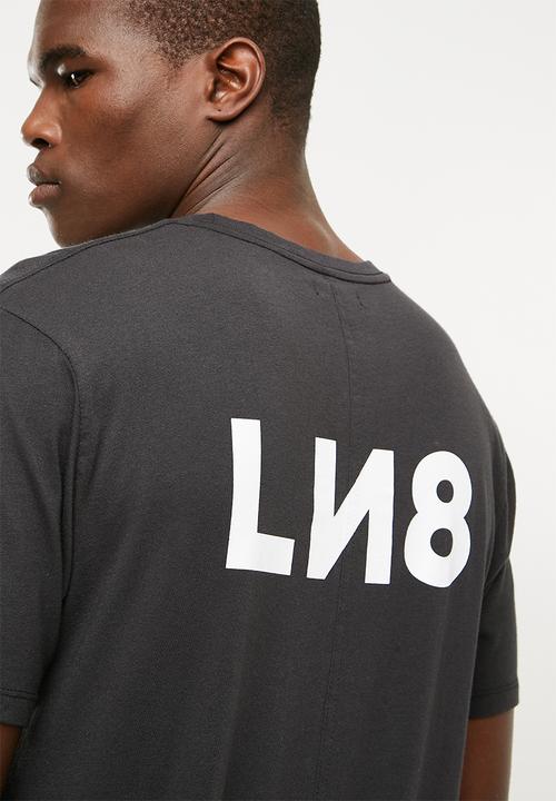 Levi’s® - L8 printed tee - black