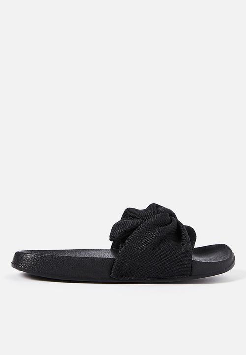 Cotton On - Wild slide - black