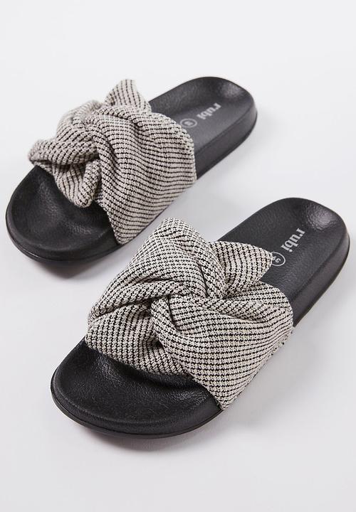 Cotton On - Wild slide - black & white